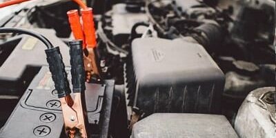 cómo cuidar la batería del carro